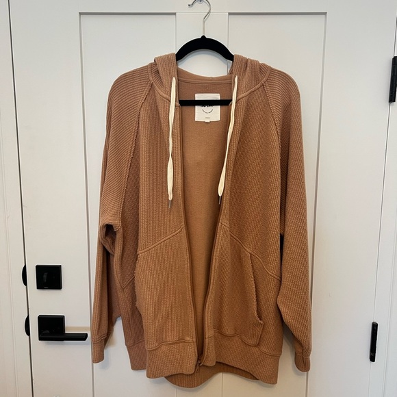 Aerie Soft Tan Oversized Zipper Sweatshirt - Picture 4 of 11